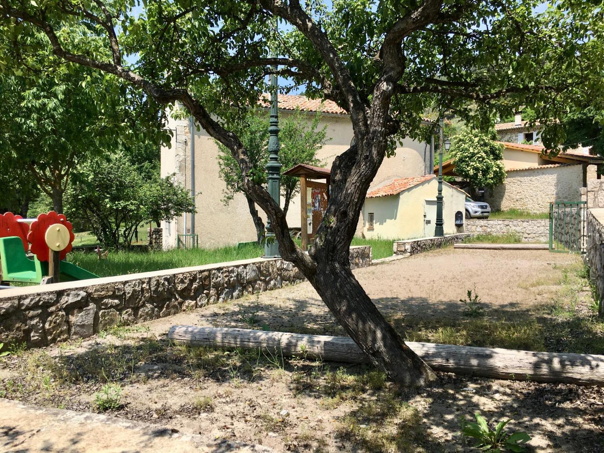 Comps-sur-Artuby Maison Lou Colombier מראה חיצוני תמונה